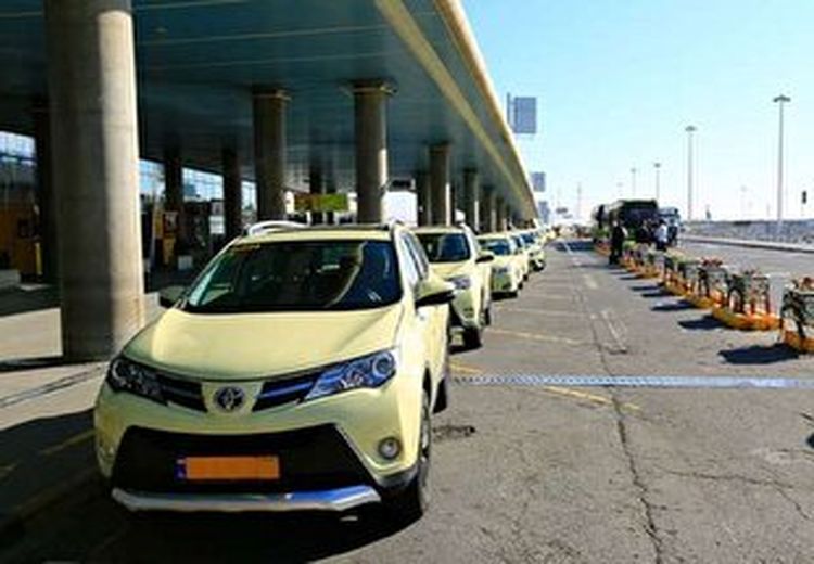 کرایه ۹۰۰ هزار تومانی تاکسی در فرودگاه امام خمینی!