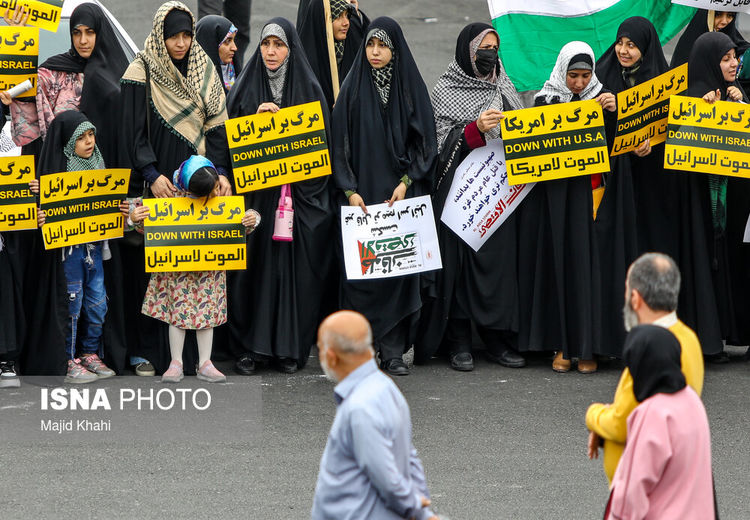 متن و حاشیه راهپیمایی مردم تهران در حمایت از فلسطین