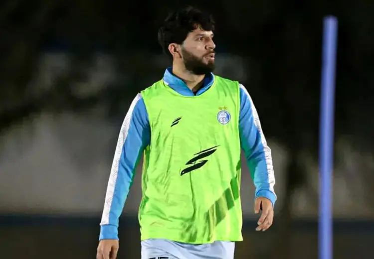 ماشاریپوف بی‌خیال رباط صلیبی، در تمرین گروهی