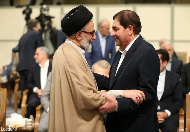  لاریجانی، شمخانی و مخبر در دیدار رهبر انقلاب با دولت پزشکیان