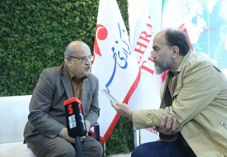  

زالی: نماز خواندن موجب تقویت سیستم ایمنی می شود