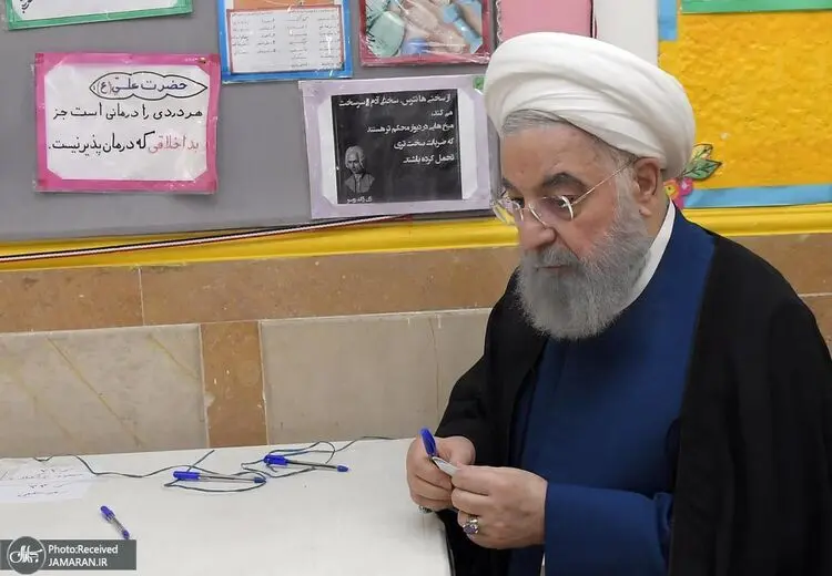 عکس معناداری که سایت حسن روحانی از رای دادن او منتشر کرد