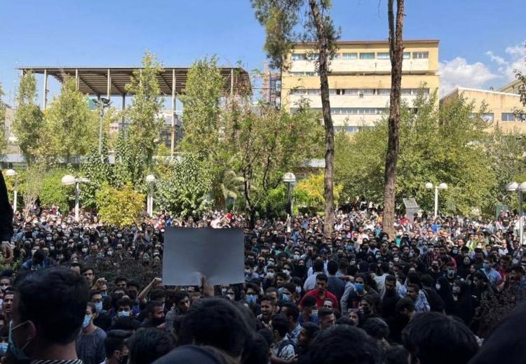 نقد لایحه پیشنهادی دولت درباره برگزاری تجمعات اعتراضی