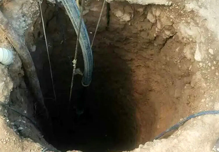 حادثه در کرمانشاه؛ کشاورز صحنه‌ای زیر آوار چاه جان باخت