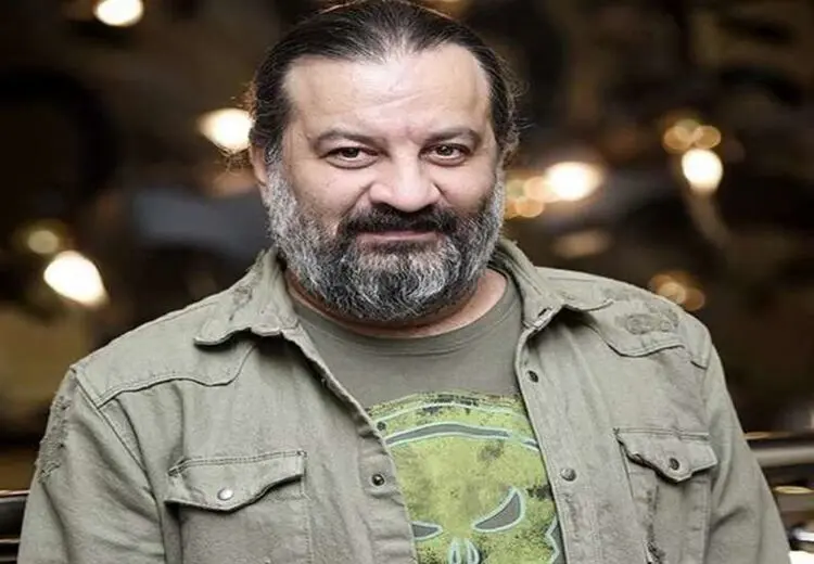 ناگفته‌های مهراب قاسمخانی از زندگی‌اش: میدونم که یک روز بچه‌هایم ولم میکنند و می‌روند