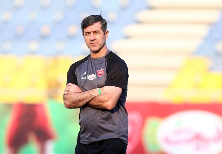 به توصیه کریم باقری ، یاسین سلمانی در پرسپولیس ماند