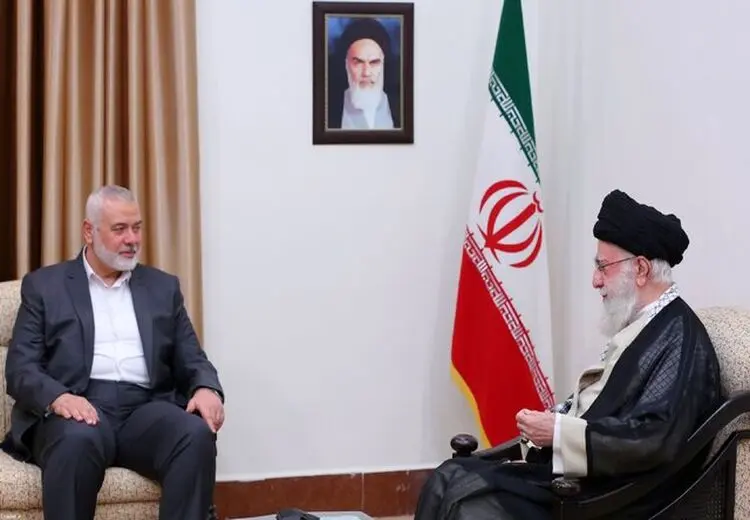 نشریه دفتر رهبر انقلاب خبر رویترز را تکذیب کرد