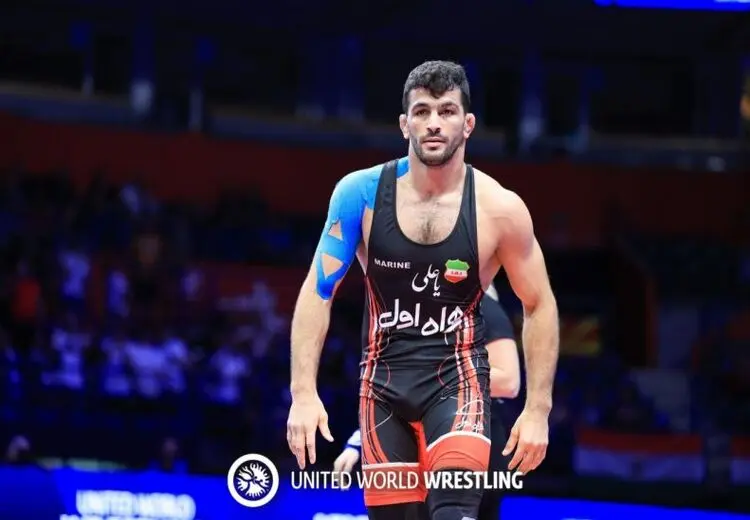 حسن یزدانی به تشک کشتی بازگشت