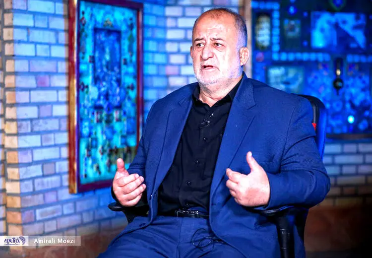 نادر قاضی‌پور: صادق محصولی شهیدان باکری را از سپاه بیرون کرد