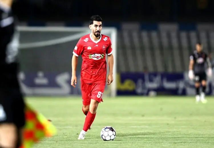 احتمال کم حضور بازیکن جدید پرسپولیس در دربی