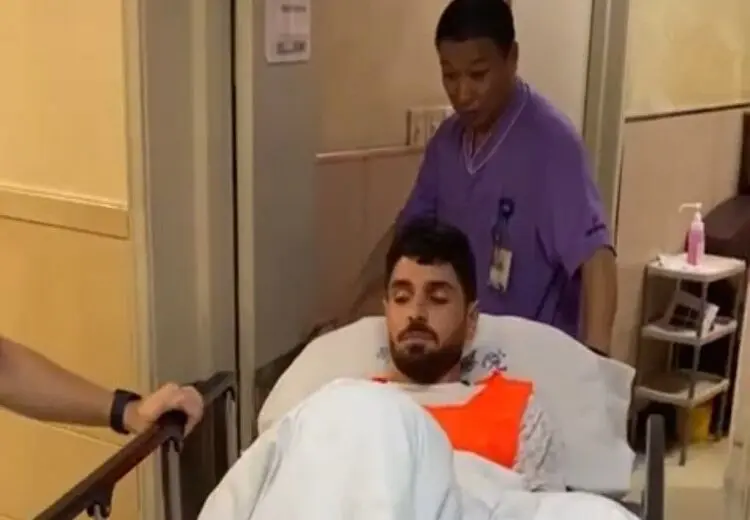 هافبک پرسپولیس در چین بستری شد