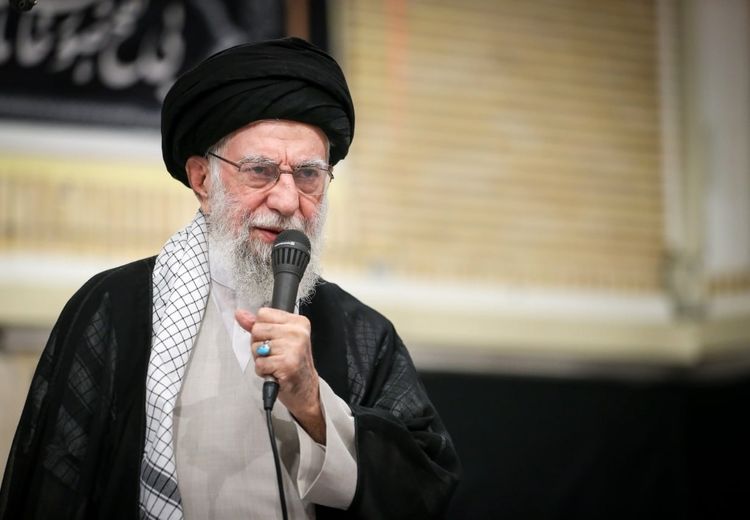 رهبر انقلاب: جمهوری اسلامی استحکام بی‌نظیر پایه‌های نظام و کشور را به دنیا نشان داد