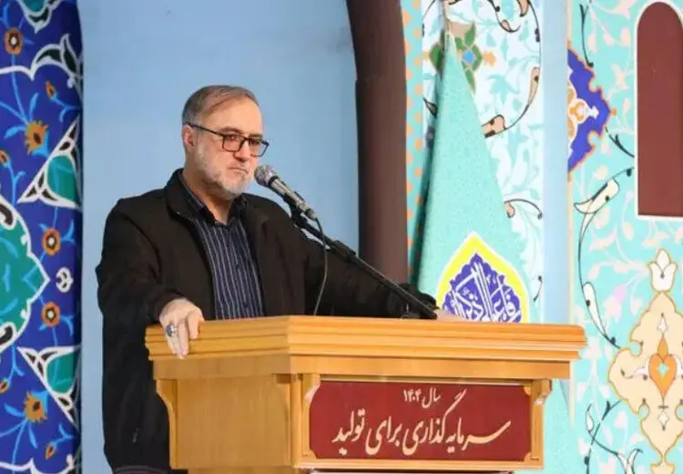 معاون سپاه: آمریکایی‌ها بیایند، ما در خدمتیم