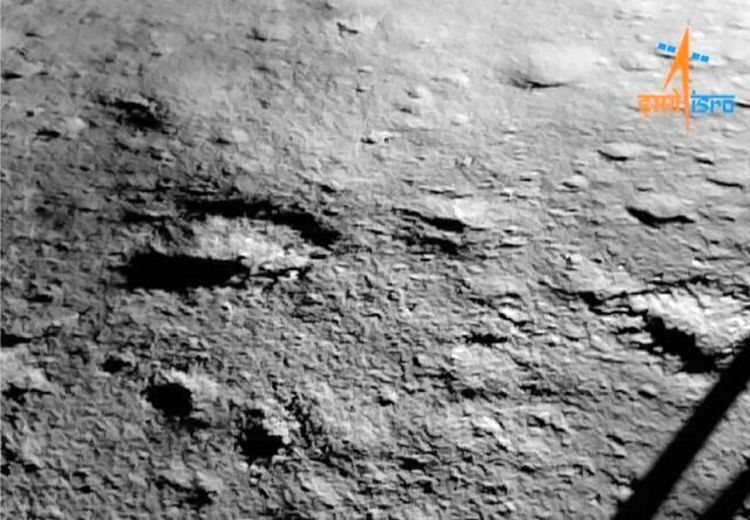 اولین عکسی که فضاپیمای هند از قطب جنوب ماه ارسال کرده است