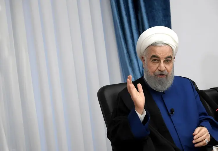 حسن روحانی: لجبازی در برابر مردم جواب نمی‌دهد/ باید ۸ مسأله مردم را به همه‌پرسی بگذاریم / اگر یک نفر امیدش به بیگانه باشد، نباید از غصه بخوابیم.