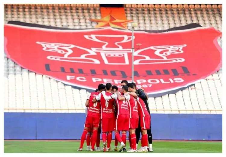 پرسپولیس اوسمار با ۶ تغییر مقابل تراکتور