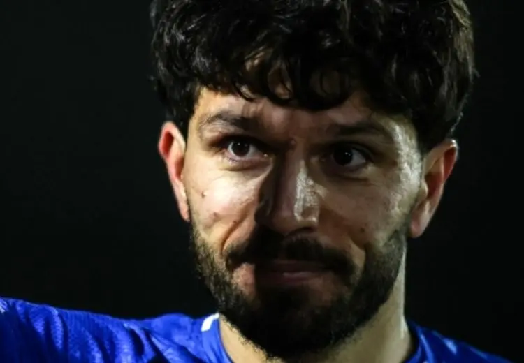 جراحی ستاره استقلال در قطر