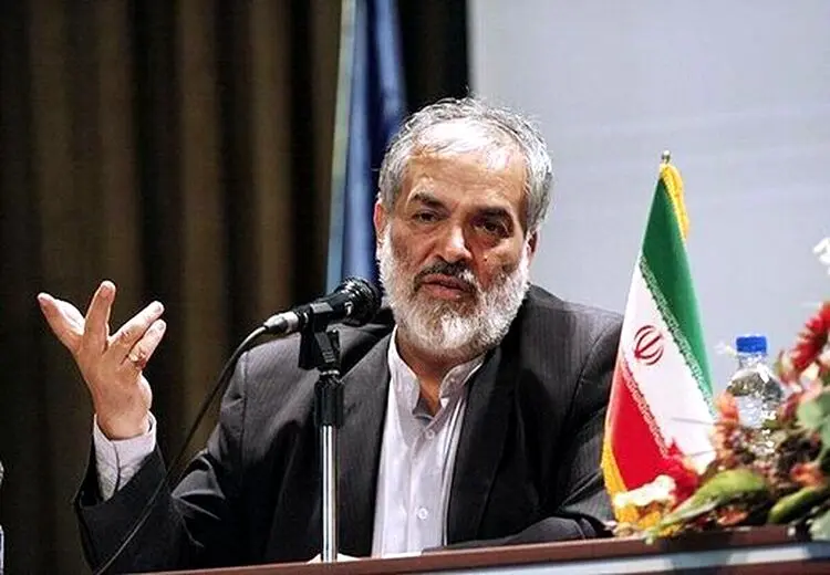 هر کره‌ای معادل ۲۴ ایرانی کار و در آپارتمان ۱۵متری زندگی می‌کند/ زندگی خود را با هند، پاکستان و بنگلادش مقایسه کنید نه ژاپن و آلمان/