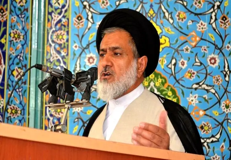 مسئولین باید موضوع کشف حجاب را حل کنند؛ وگرنه آتش به اختیار وارد عمل خواهیم شد