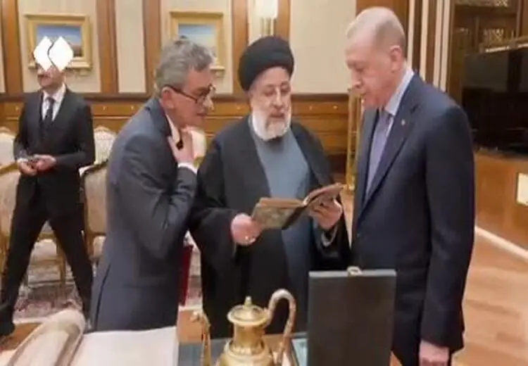 فیلم حافظ خوانی رییسی برای اردوغان
