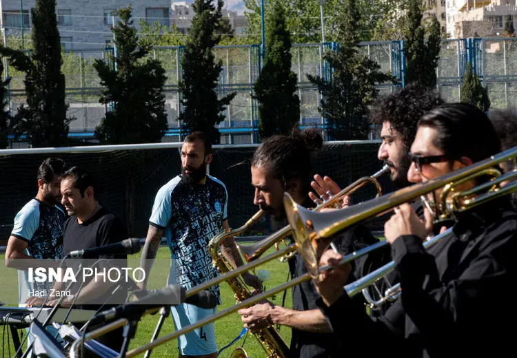 تصاویری از تمرین استقلال با موزیک