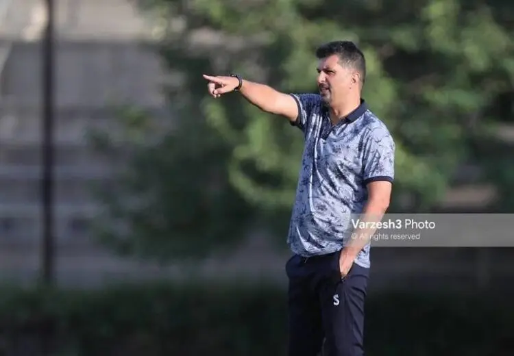 دوست دارم مقابل پرسپولیس آبروداری کنیم