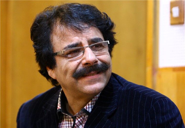علیرضا افتخاری: از دست محمود احمدی‌نژاد ناراحتم او مرا از زندگی ساقط کرد