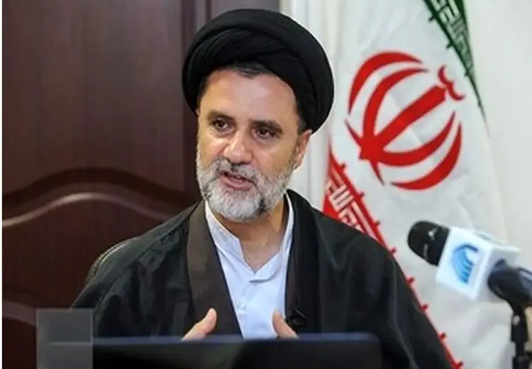 حملات همزمان به پزشکیان، روحانی و ظریف در مجلس!