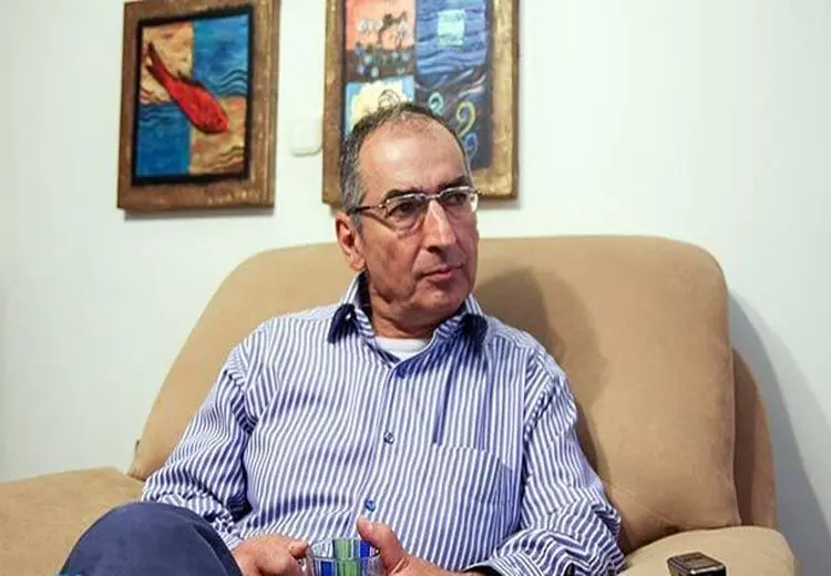 زیباکلام: حتی اگر اپوزیسیون باشیم هم نمی توانیم دربرابر تجاوز به میهن مان بی تفاوت باشیم