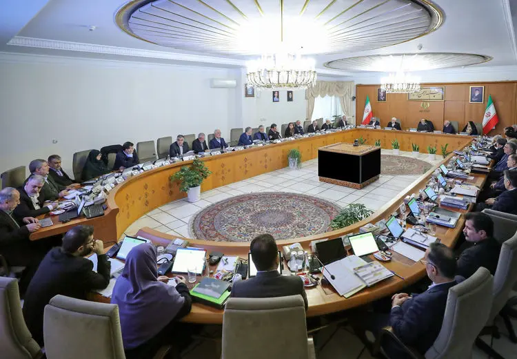 پزشکیان: اگر رضایت مردم را داشته باشیم، تلاش‌ دشمنان راه به جایی نخواهد برد