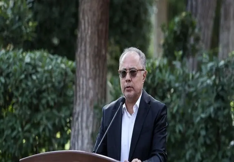 معاون جنجالی پزشکیان از دولت رفتنی شد؟