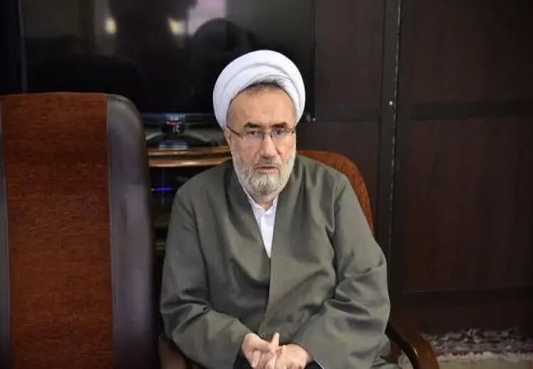 قطع آگهی های روزنامه جمهوری اسلامی به خاطر انتقاد از دولت + عکس