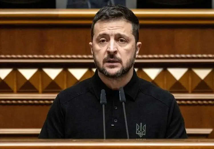 زلنسکی در دیدار با ماکرون بر پایان سریع جنگ اوکراین تأکید کرد