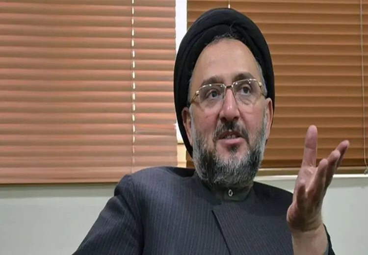 انتقاد تند ابطحی از مهدی نصیری: بد پوست خربزه ای زیر پایت انداخته‌اند تا تمامت کنند
