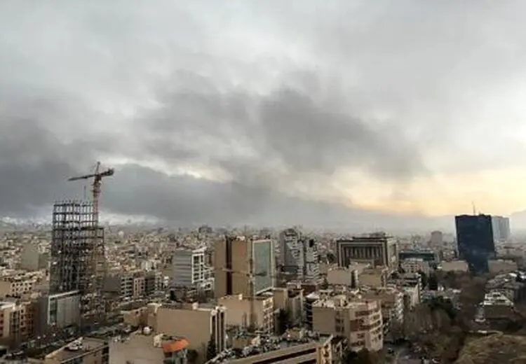 سازمان هواشناسی: تاریکی آسمان تهران ناشی از ترکیب دود و ابرناکی است