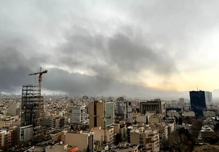 سازمان هواشناسی: تاریکی آسمان تهران ناشی از ترکیب دود و ابرناکی است