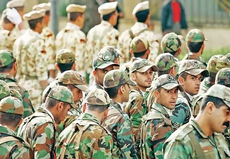ادامه اعطای وام به سربازان ماهر/ فعلا ثبت نام جدیدی انجام نمی‌شود
