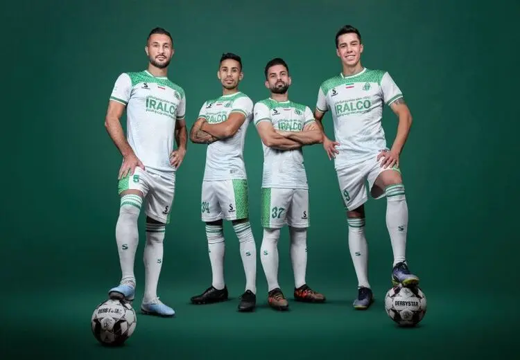 چهره آشنا شماره یک رقیب پرسپولیس + عکس