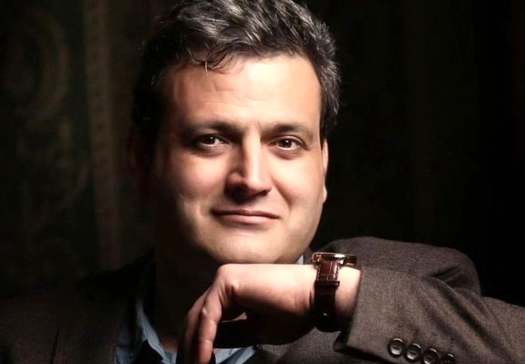 عبدالله مومنی متهم شد