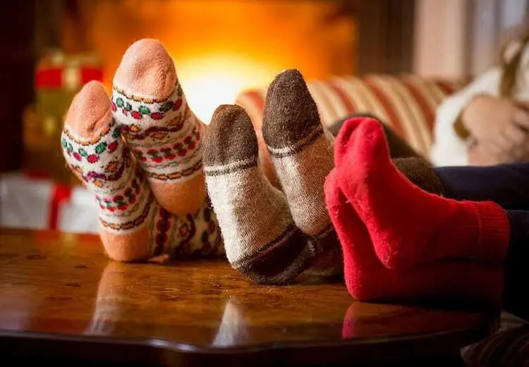 برای مقابله با سردبودن پاها چه کنیم؟