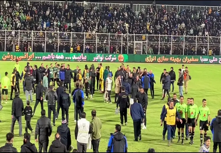 درگیری لفظی ساپینتو و رحمتی در خرم‌آباد + فیلم
