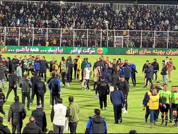 درگیری لفظی ساپینتو و رحمتی در خرم‌آباد + فیلم