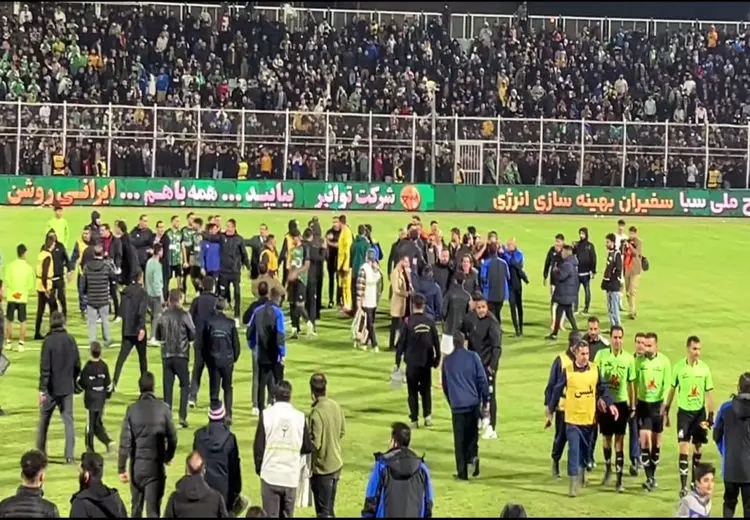 درگیری لفظی ساپینتو و رحمتی در خرم‌آباد + فیلم