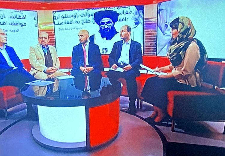 حجاب مجری زن شبکه BBC در بخش افغانستان