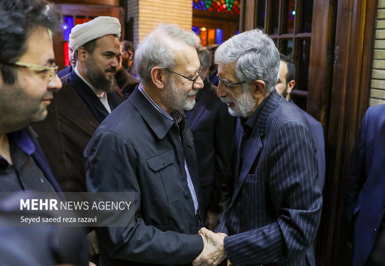 چه کسانی به مراسم ختم مادر حدادعادل رفتند؟