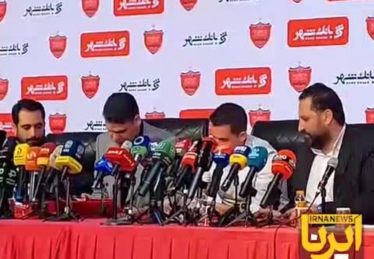 لحظه امضا قرارداد اوسمار سرمربی جدید پرسپولیس