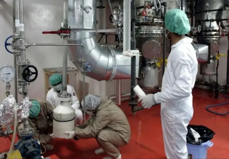 ادعای رسانه بریتانیایی: بازرسان آژانس انرژی اتمی به ایران بازگشته‌اند و منتظر تایید شورای عالی امنیت ملی برای شروع فعالیتند