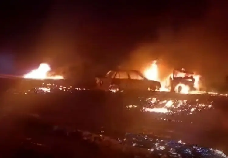 ۸ کشته در تصادف پراید با کامیون حامل سوخت قاچاق + فیلم