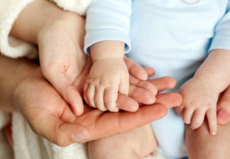 انواع فرزندخواندگی / مدل‌های فرزندخواندگی دائم، امین موقت و طرح میزبان چه تفاوتی با هم دارند؟