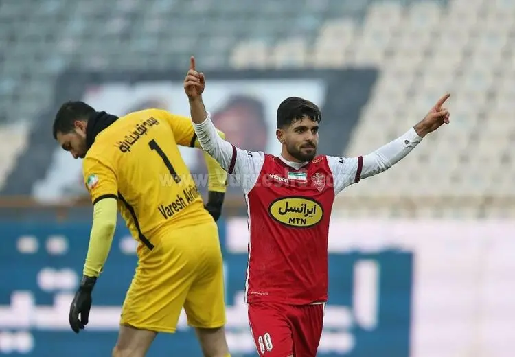 پرواز امشب هافبک پرسپولیس به دوحه لغو شد